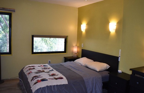 La Ventana House | WIFI, A/C,, KAYAK, INFLATABLE SUP, OUTDOOR DINING CONTAINER HOUSE