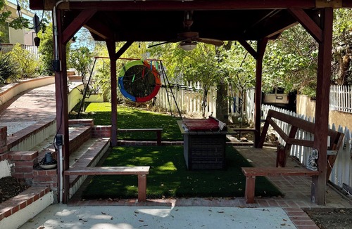 Woodland Hills House | Wonderful new 1-bedroom house in delightful Los Angeles with AC high speed WiFi