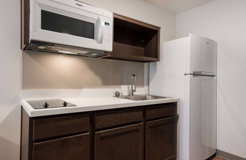 Deer Valley Hotel | WoodSpring Suites Phoenix-Deer Valley