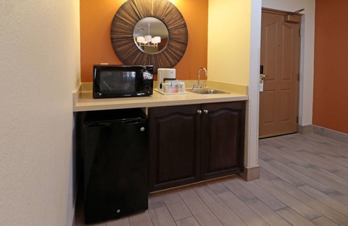 McAllen Hotel | Wyndham Garden McAllen at La Plaza Mall