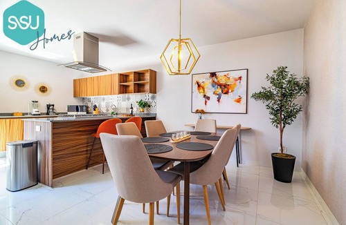 El Marques House | Xanadu House