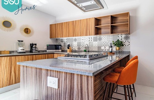 El Marques House | Xanadu House