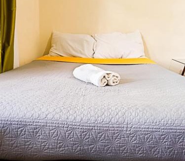 Durango House | Yellow breeze loft, Paseo Durango