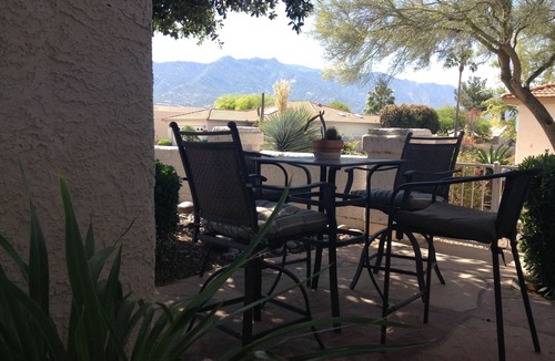 Saddlebrooke House | You will feel comfortable in this home in SaddleBrooke AZ adult community.