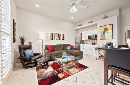 Paradise Valley Village Cottage | Your Cozy Place, Pool Work & Play, Scottsdale, Near Mayo Clinic