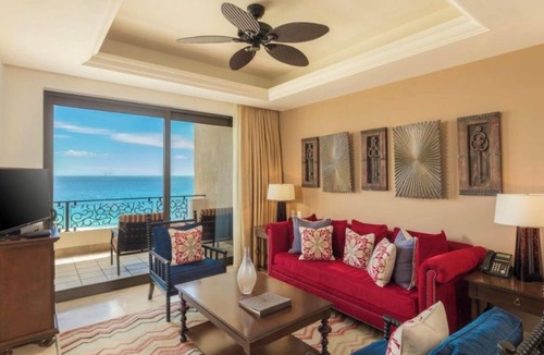 Marina Hotel | Your Dream Luxurious Mexican Escape is Just a Click Away
