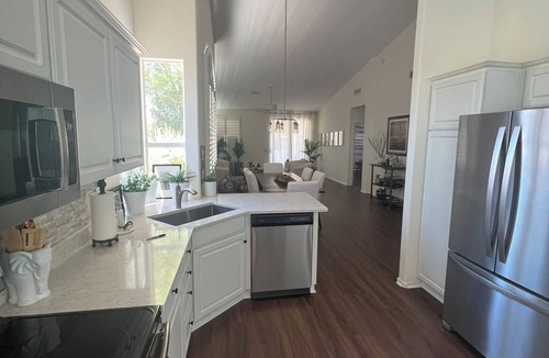 Saddlebrooke House | YukiBird Saddlebrooke Retreat - Golf Pools Restaurants Activities and More