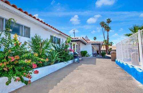 Yuma Townsite Apartment | Yuma AZ|Deluxe King Bed|Non smoking