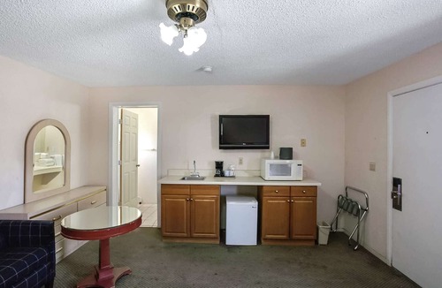 Yuma Apartment | Yuma AZ| Relaxing 2 Queen Bed