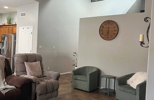 Yuma House | Yuma Oasis with Pool & Spa,Spacious, Family-Friendly, Central Location