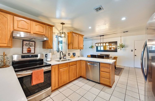 Yuma Cottage | Yuma Vacation Rental w/Private Pool & Patio!