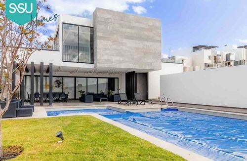 El Marques House | Zibatá High-Rise House