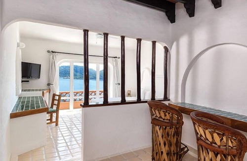 Almacen Resort | Zihuatanejo Resort 1bdr Penthouse