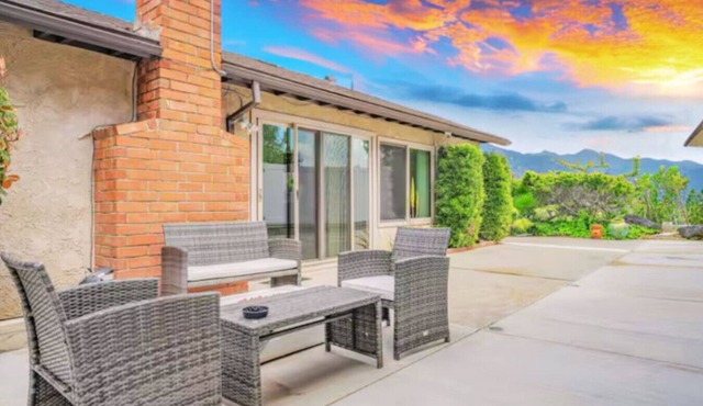 ৎ୭ Elm Mountain Viewৎ୭ Fire pit, quiet and more