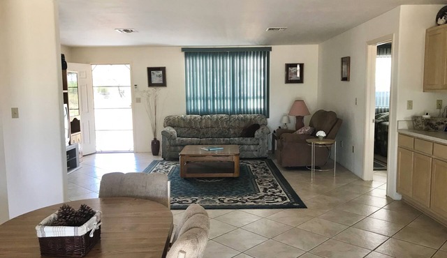 1-Ac Summit Haven-Large Private House near Reservation, DD Casino & the Airport