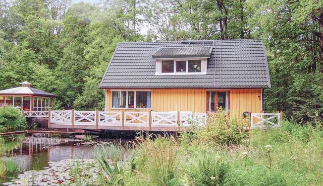 1 bedroom stunning home in örkellunga