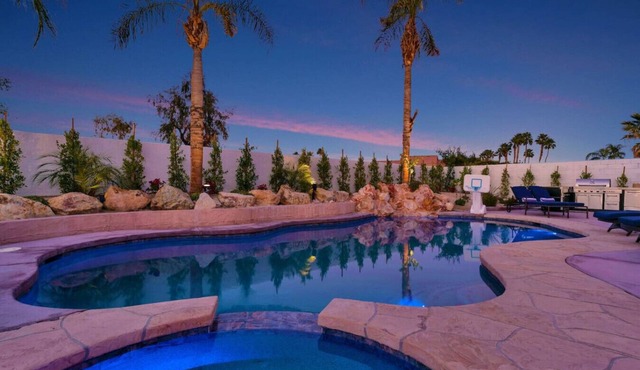 10 Bd/walk 2 shuttle 4 Stagecoach/Ask-Deals/Games