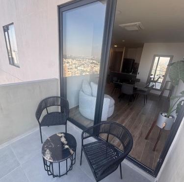 1108 Your home in the best location