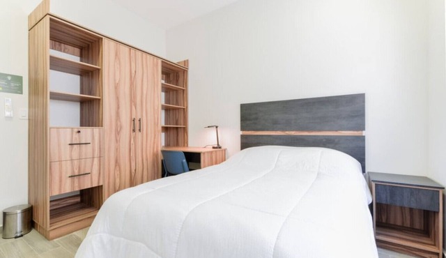 1AyC Casa Curie Coliving - Cama Matrimonial + Wifi