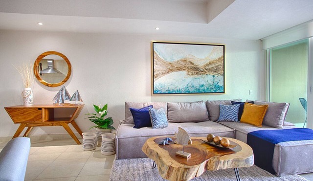 1BR with 2 Balconies + Views @ Grand Venetian