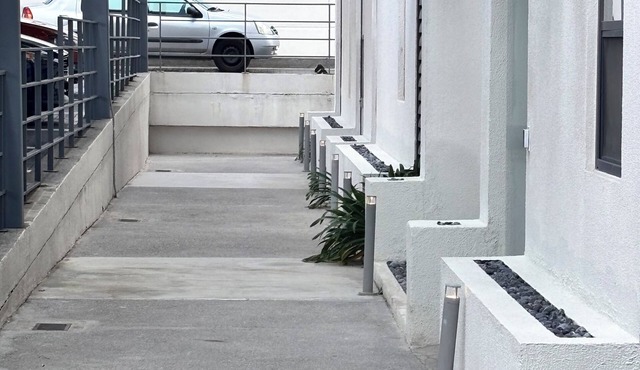 2-bedroom apartment close to comercial area and industrial zones