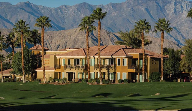 2 Bedroom - Marriott's Desert Springs Villas II - Full Resort Access