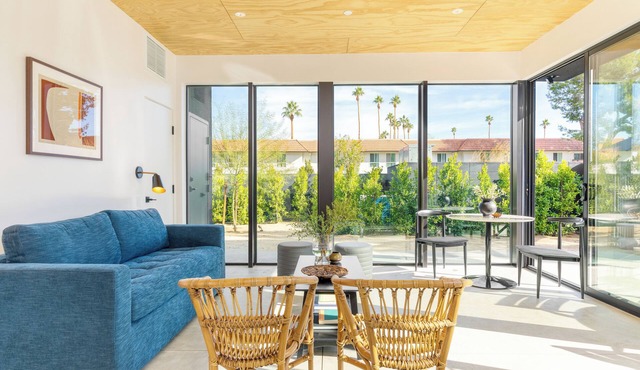 2-Bedroom Suite | Blackhaus Hotel by AvantStay