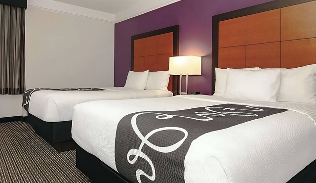2 Double Beds, Room at La Quinta Inn & Suites by Wyndham Ontario Airport