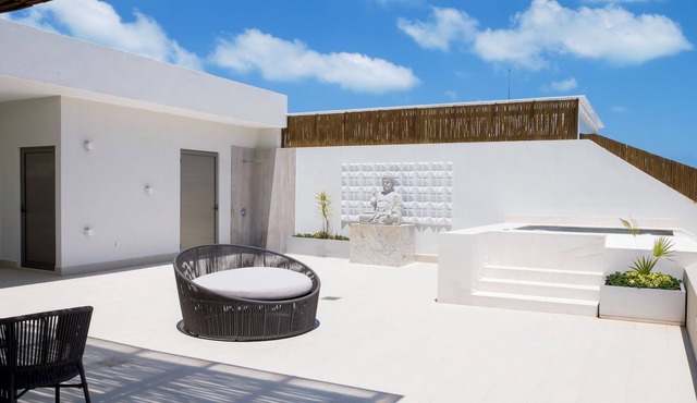 3 Bedroom Loft with Resort Amenities and Ocean Views