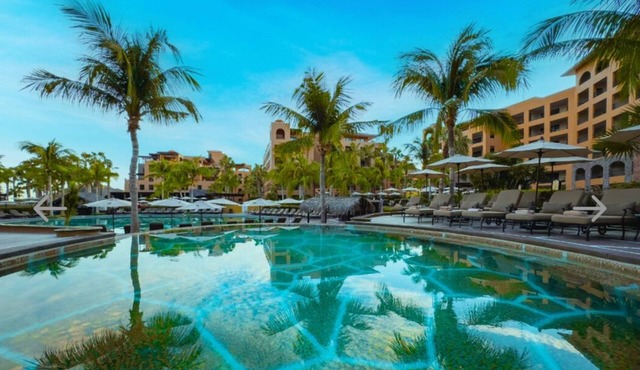 3-bedroom ocean view at Villa Del Palmar Loreto