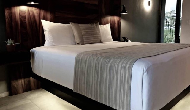 3 Incredible King Suites near Costa Azul Beach