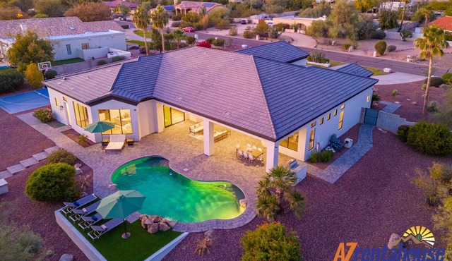 3 Million Desert Paradise+PickleballCourt+HtdPool+Playset+Firepit+PoolTable+HugeLot+Prime Location