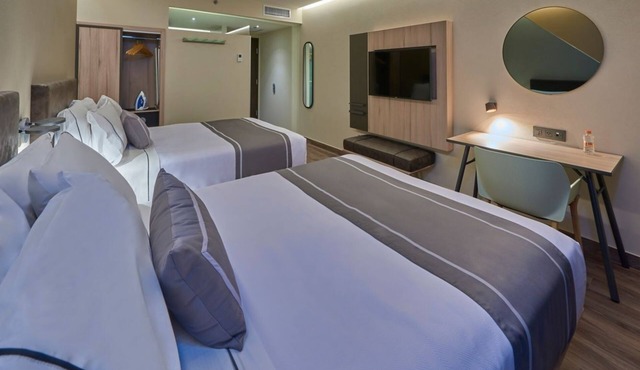 3 Modern Rooms in Lively Mazatlán – Beaches, Bars & Culture Just Steps Away