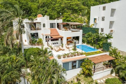 3026 - Villa Zaashila