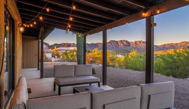 360° Mtn Views Fireplace Patio Bird Watching