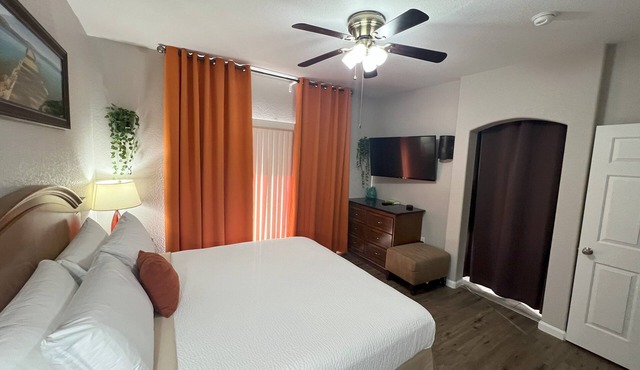 365 Sunshine of Yuma (3 bedrooms & 2.5 bath)