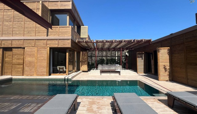 4 BDRM HACIENDA # 10