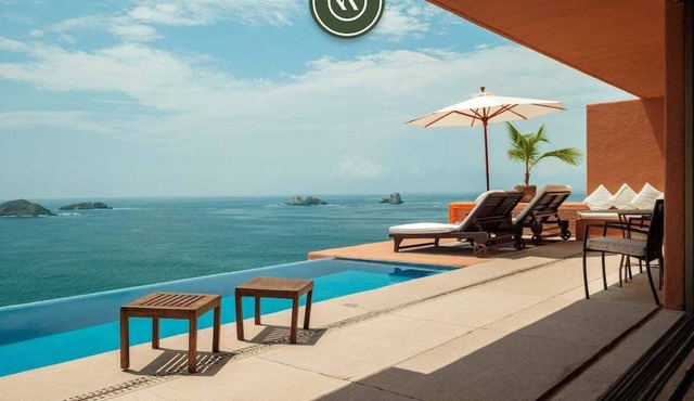 4 BR Penthouse - Breathtaking Views - Private Pool