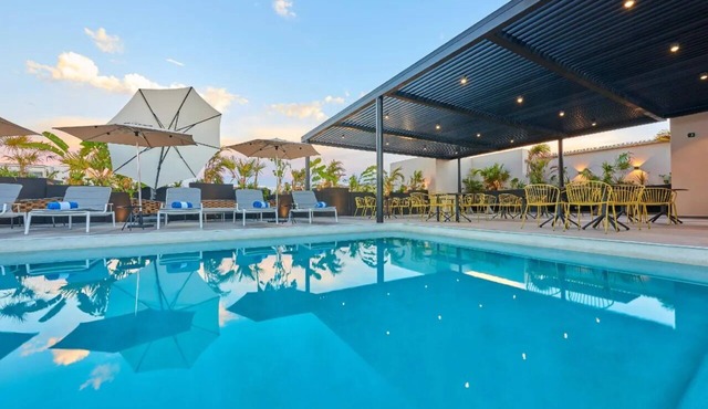 4 Tranquil Rooms in Mazatlán – Steps from Ocean and Local Hotspots