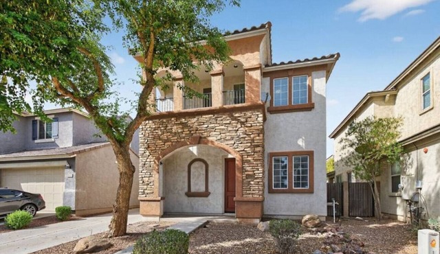 4BR Avondale Home Near Stadiums Sleeps 10