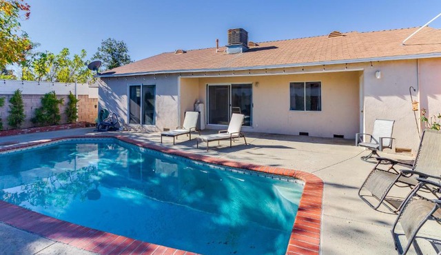 5 Bedroom Charmer with Pool