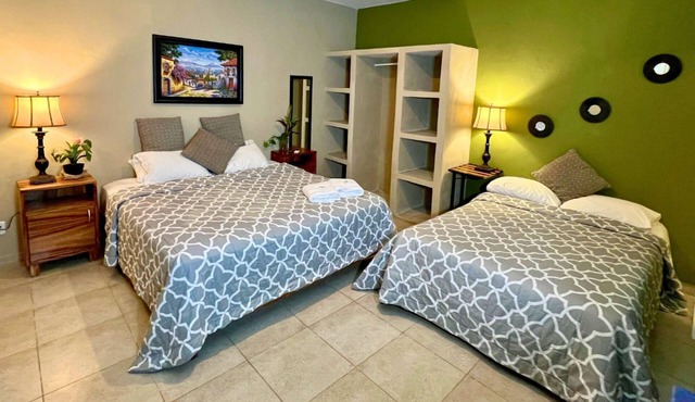 #5 Cenote Antiguo - Apartment with Shower