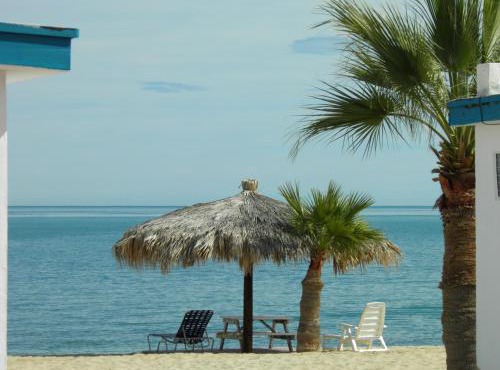 #53 Bungalow Seaside Hotel & Victors RV Park