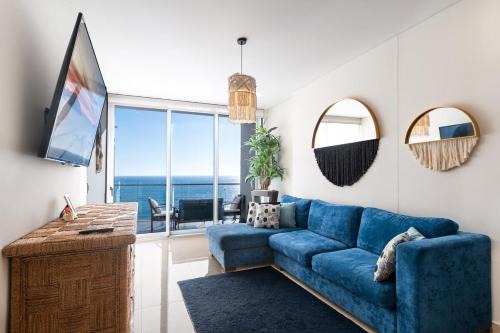 9th floor on Camino Al Mar Direct access to the beach