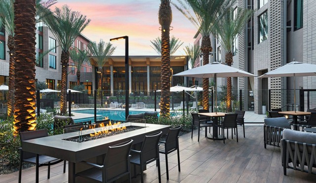 AC Hotel by Marriott Phoenix North Norterra