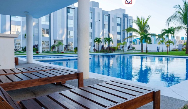 Acapulco Penthouse | 2 Bedrooms | Pool