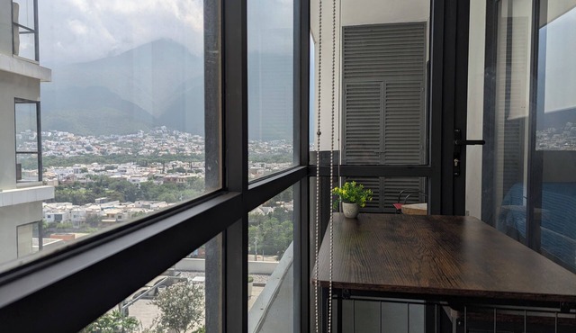 Access to Pool and Gym, Rooftop Pool with La Silla Views, Unbeatable Location