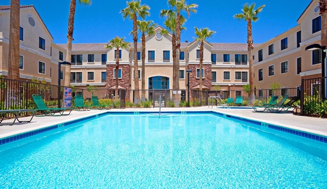 Accessible Studio w/Walk-In Shower, Palmdale