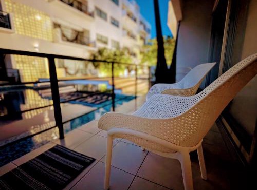 Adults Only Condo Close to the Beach