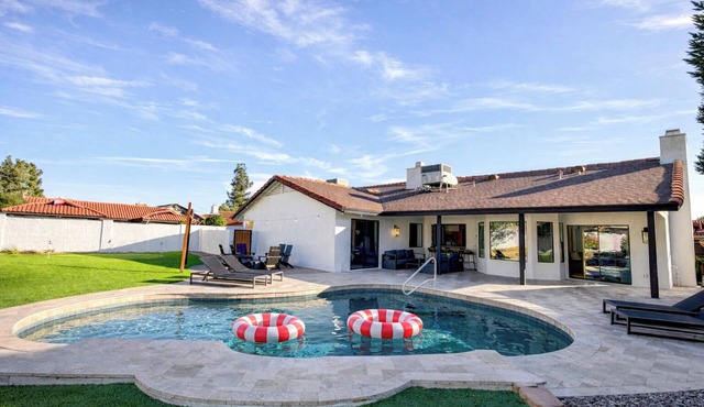 Agave Sol Haus: Organic Luxury Scottsdale Home
